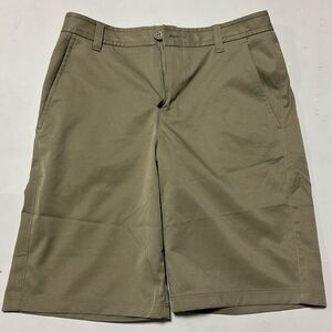 Youth size 14 khaki color Under Armour golf style performance Shorts - Uniform